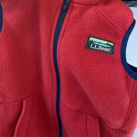 LL Bean Kids' Mountain Classic Fleece Vest in Red‎ and Navy Medium Size 5 Size 6 - Picture 10 of 11